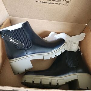 Athlefit Black Chunky Ankle Boots for Women